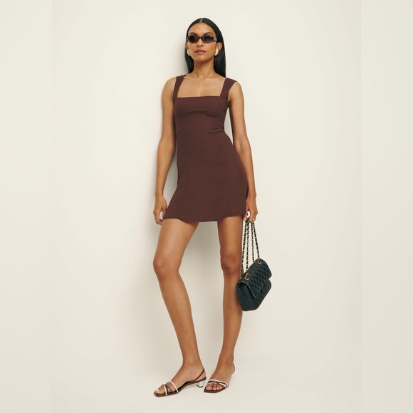 Reformation

Gabin Crêpe Minidress - Picture 4 of 17